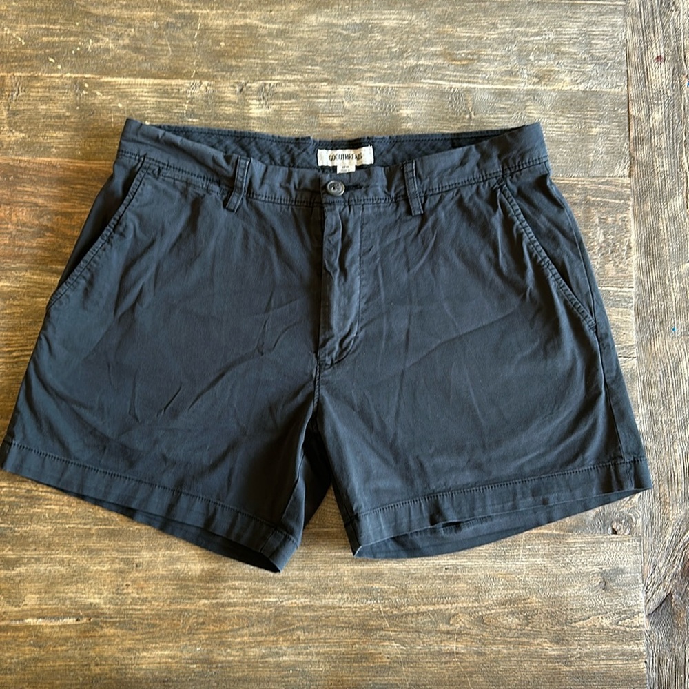 Men’s -  Good Threads 5” inseam shorts